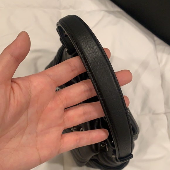 Auth. Chanel black deerskin drawstring bucket bag shiny rhw crossbody handbag - Picture 17 of 17